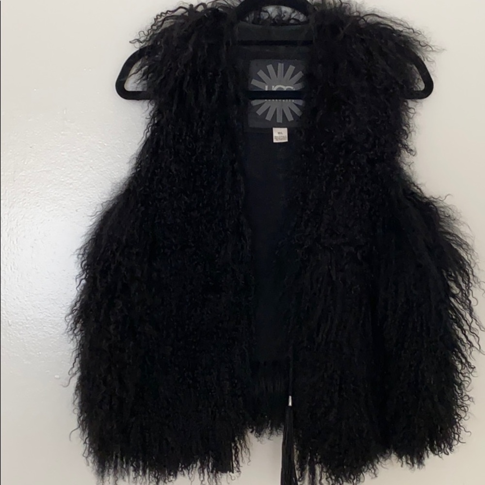 Black shearling vest